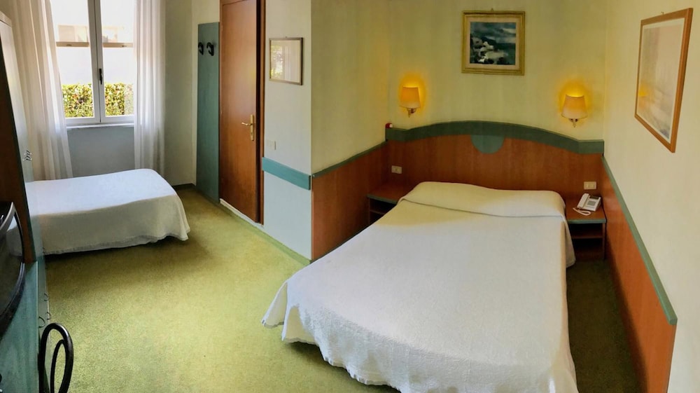 Hotel Villa Primavera 16/94