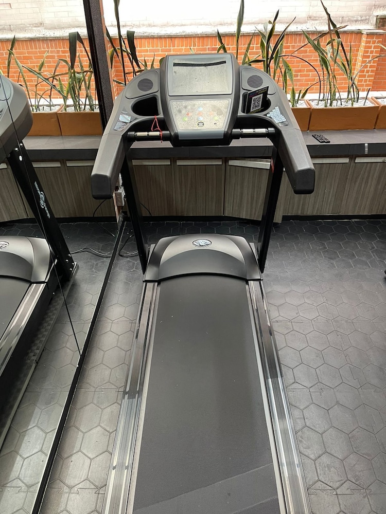 Aparta Suites Torre Poblado 22/40