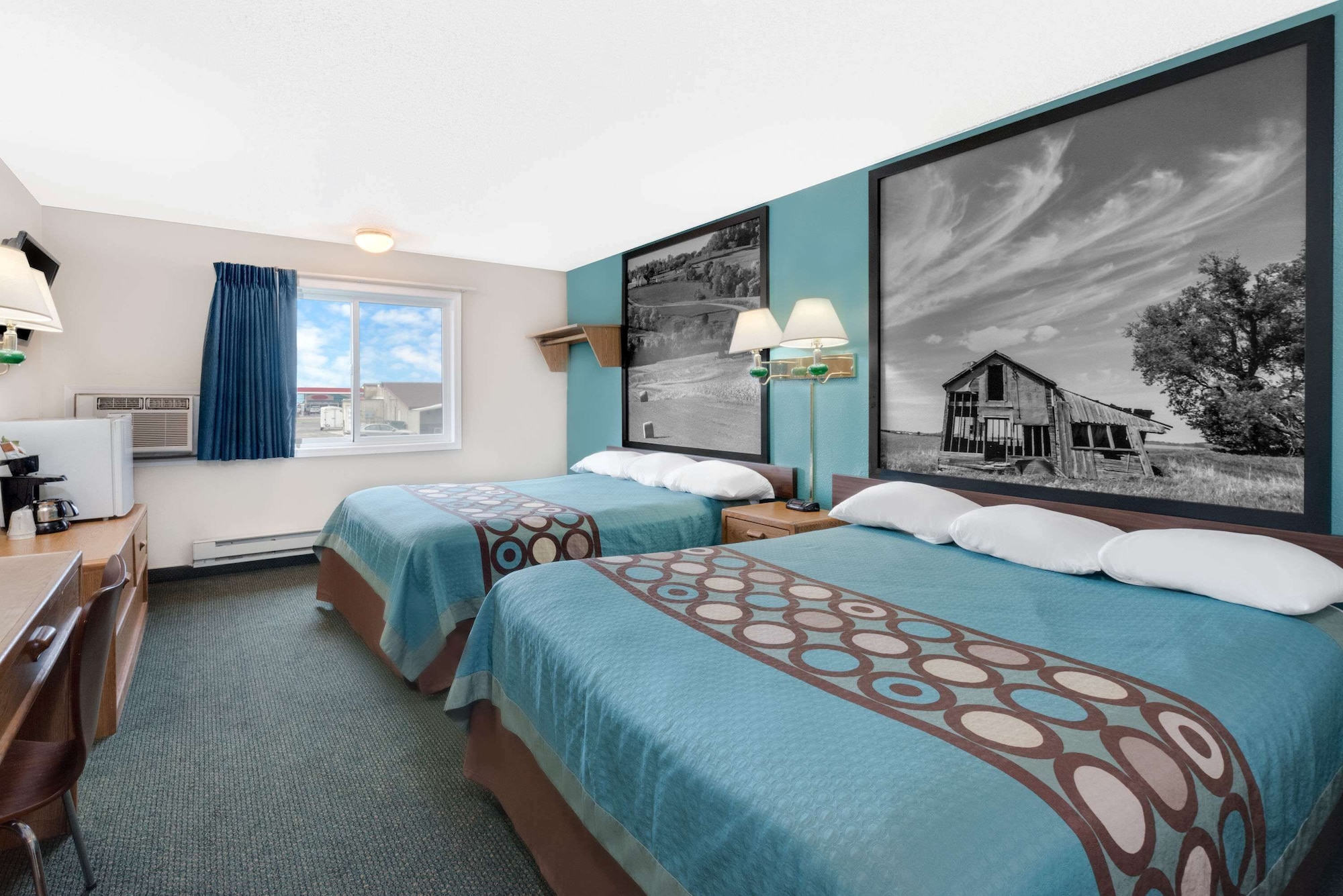Standard, 2 Queen Beds