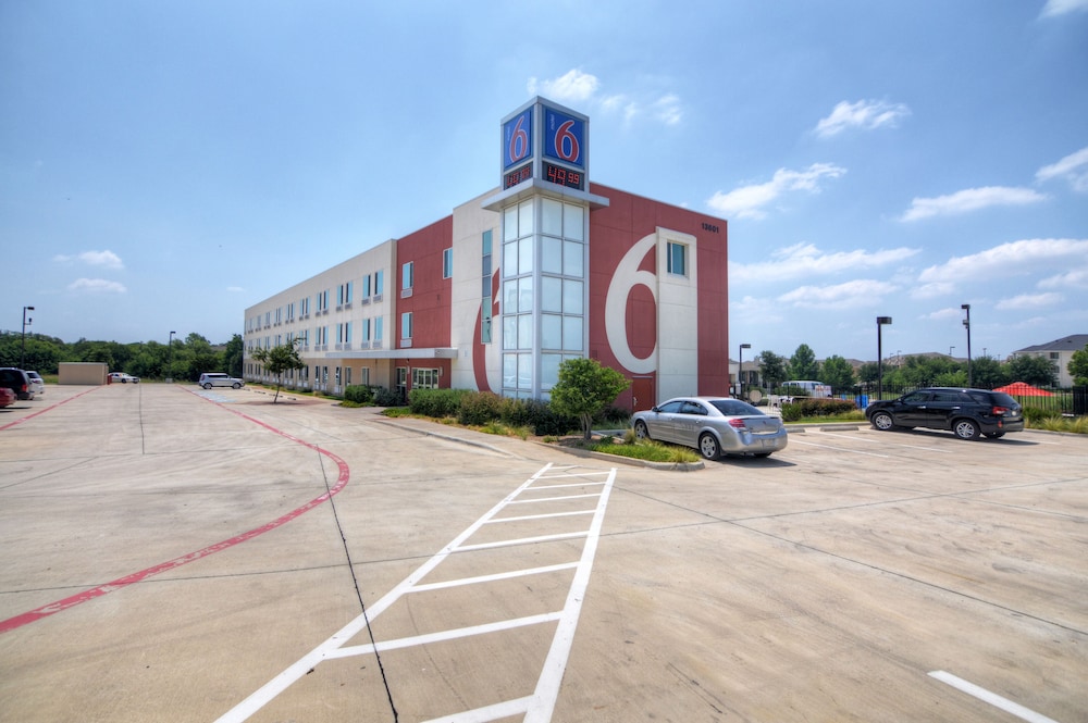 Motel6 Roanoke, TX - Northlake - Speedway 37/48