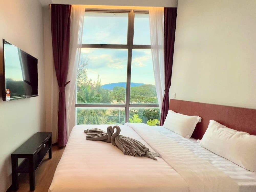 Room at Capital O 90985 Margo Hotel KK, KOTA KINABALU