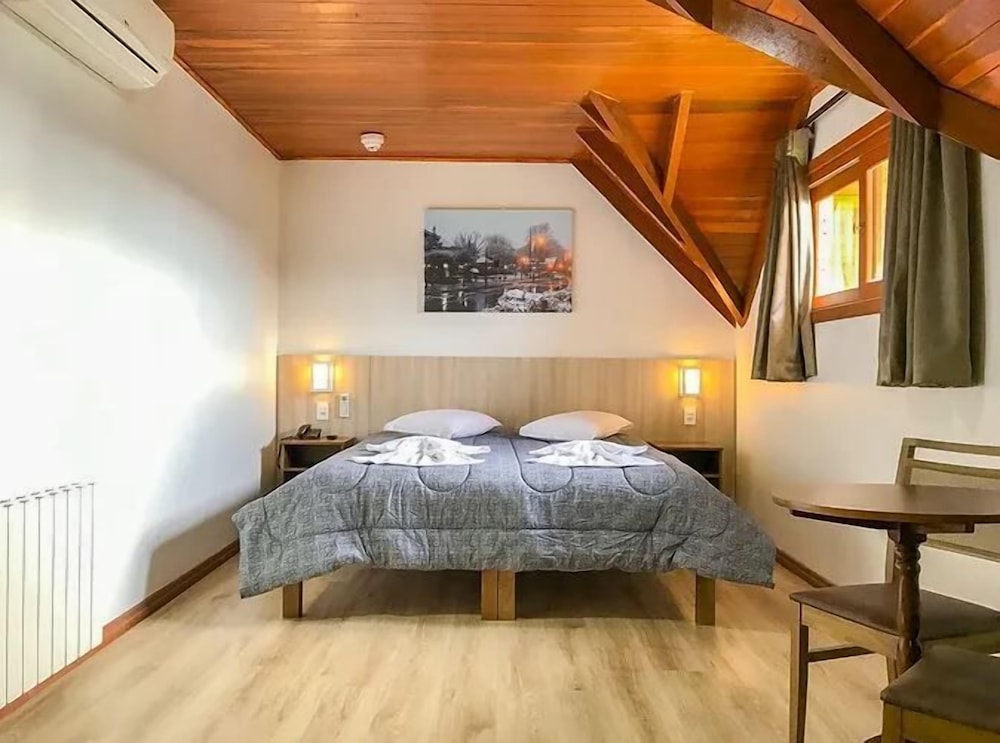 HOTEL GRAMADO GARDEN 7/30
