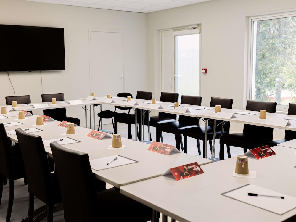 ibis Clermont Ferrand Sud Carrefour Herbet 49/57