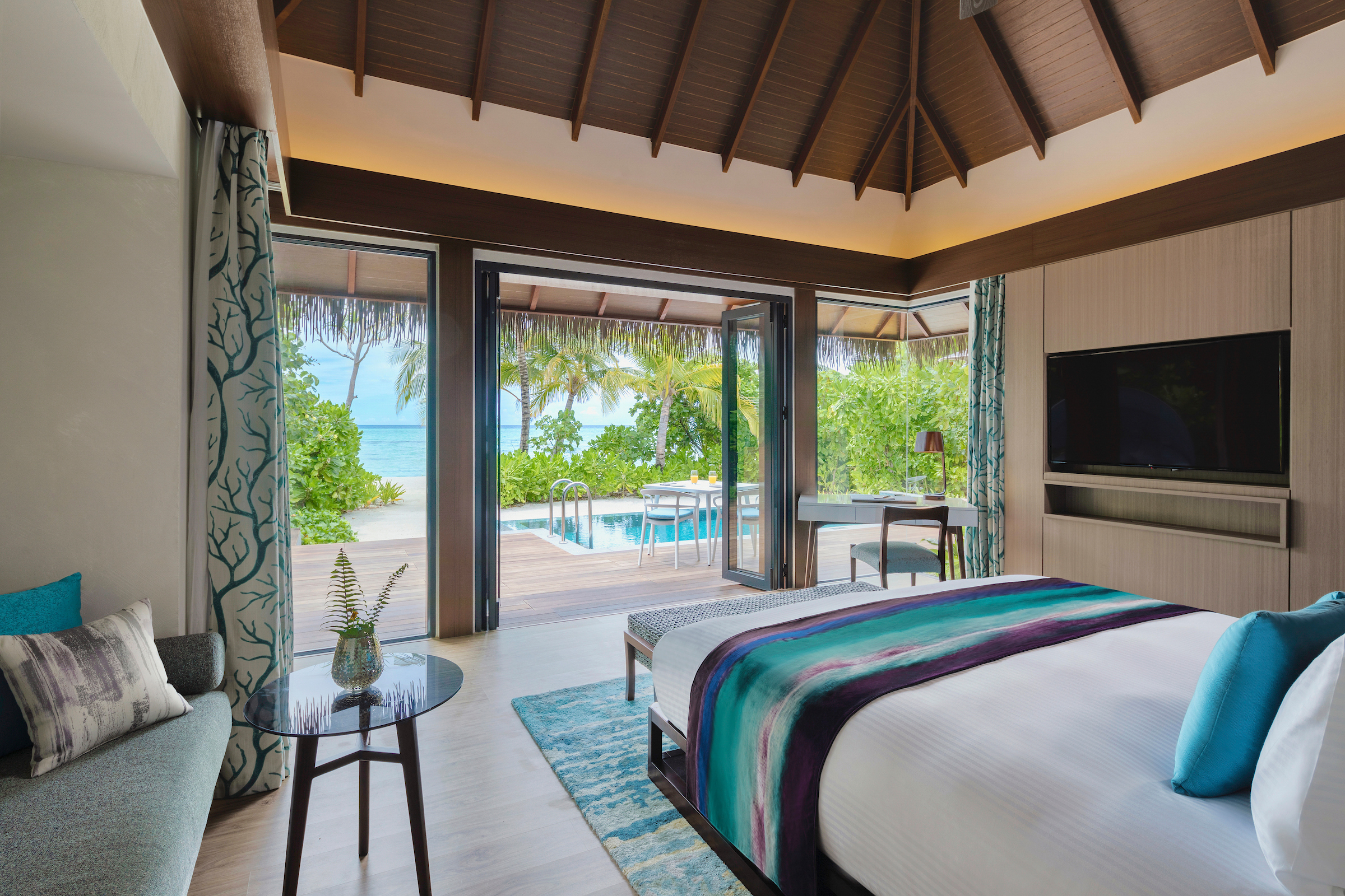 Beach Pool, Family, Villa
