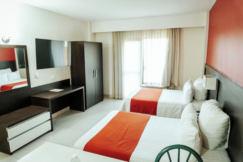 Bahia Escondida Hotel 18/65