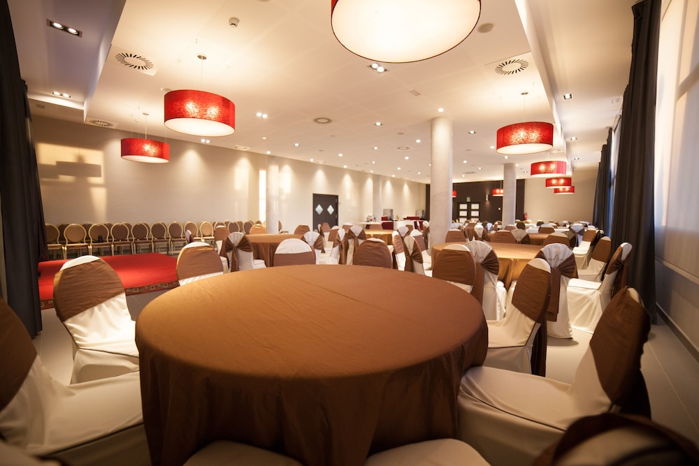 BREA’S HOTEL 17/28