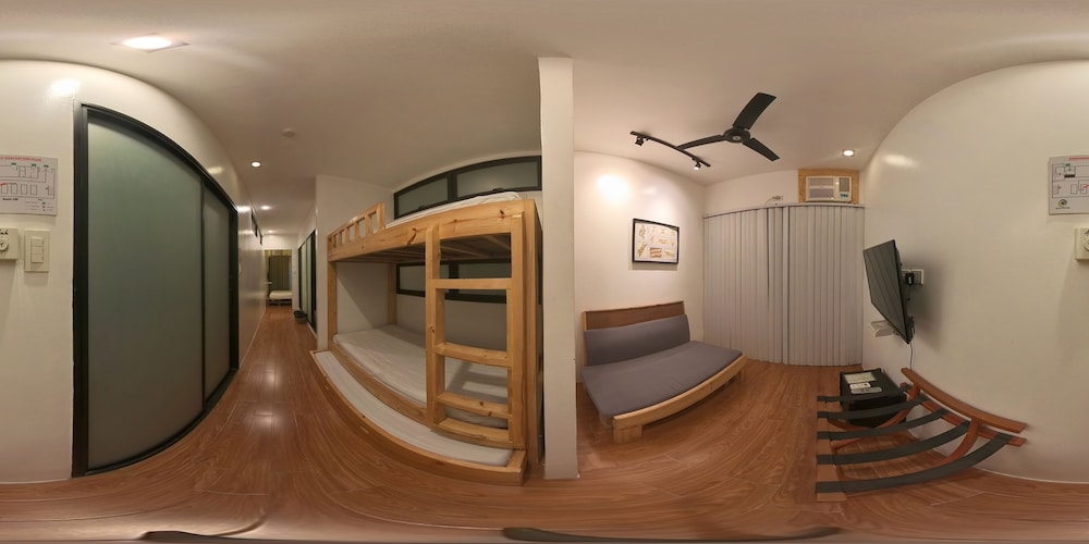 Containers By Eco Hotel Tagaytay 36/66