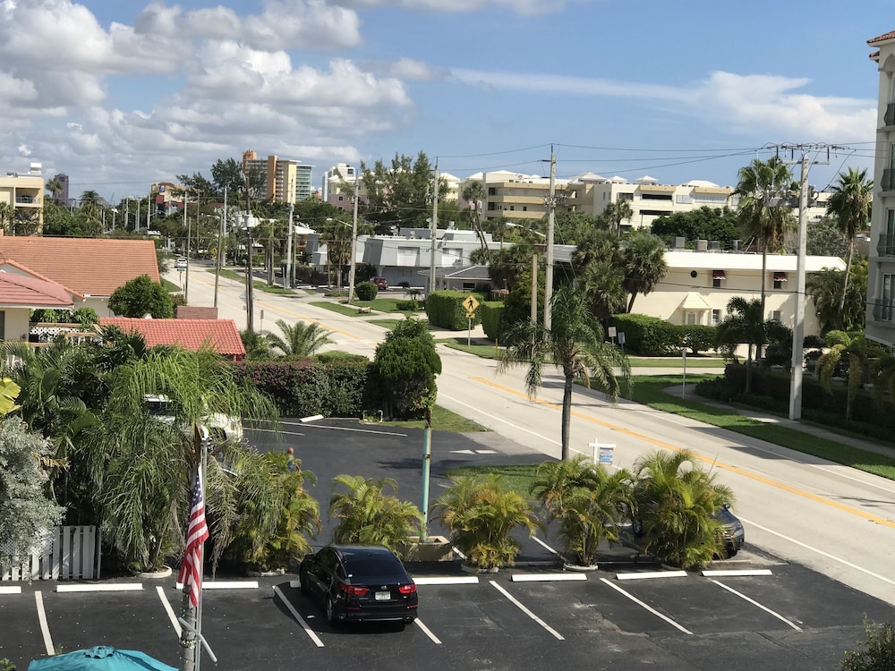 Ocean Villas of Deerfield 54/68