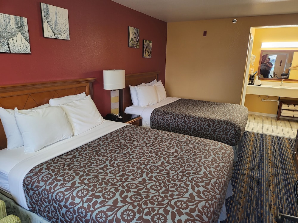 Olympic Inn And Suites Port Angeles 16/59