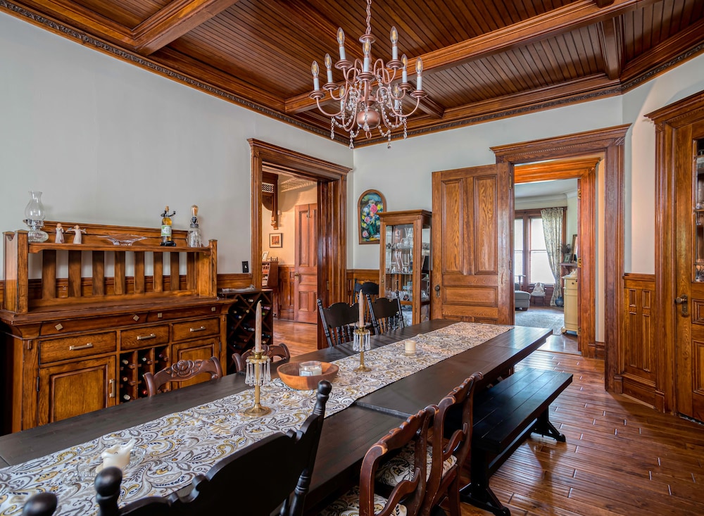 Hatch House Bed & Breakfast 25/38