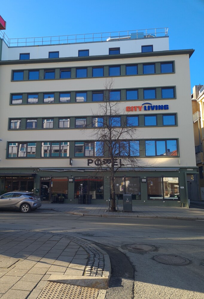 City Living Sentrum Hotel 44/49