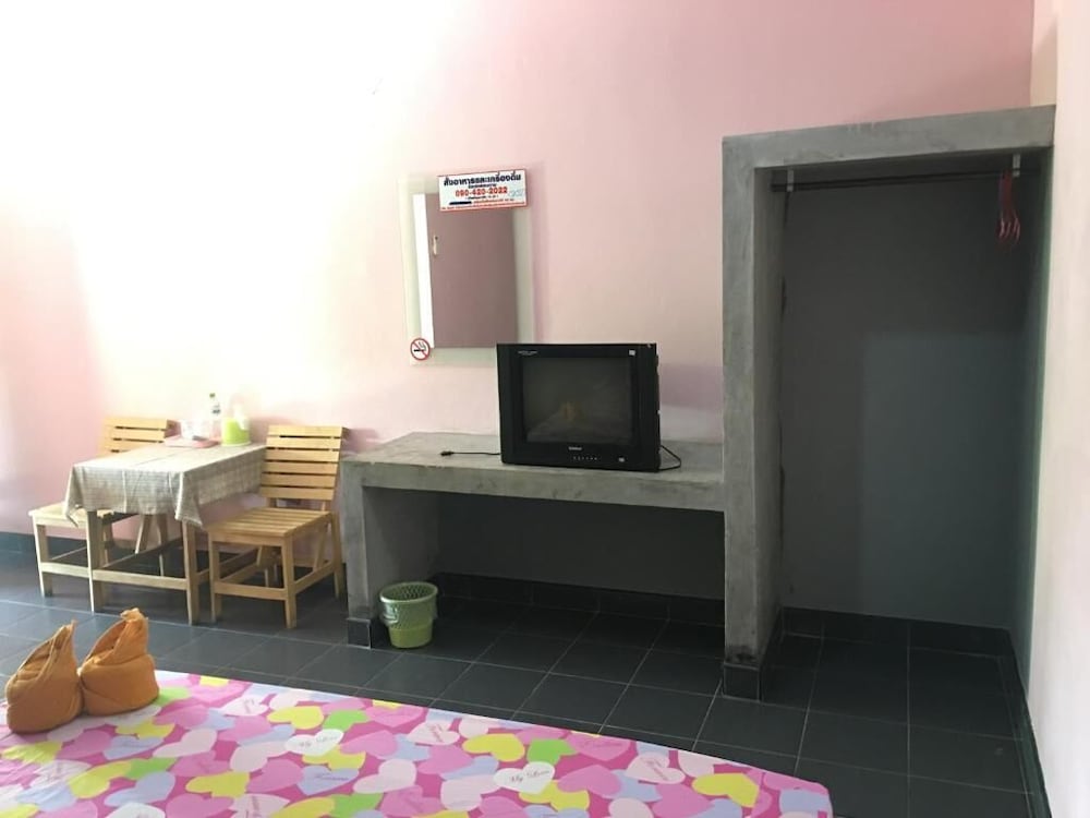 Mee Rak Resort 25/31