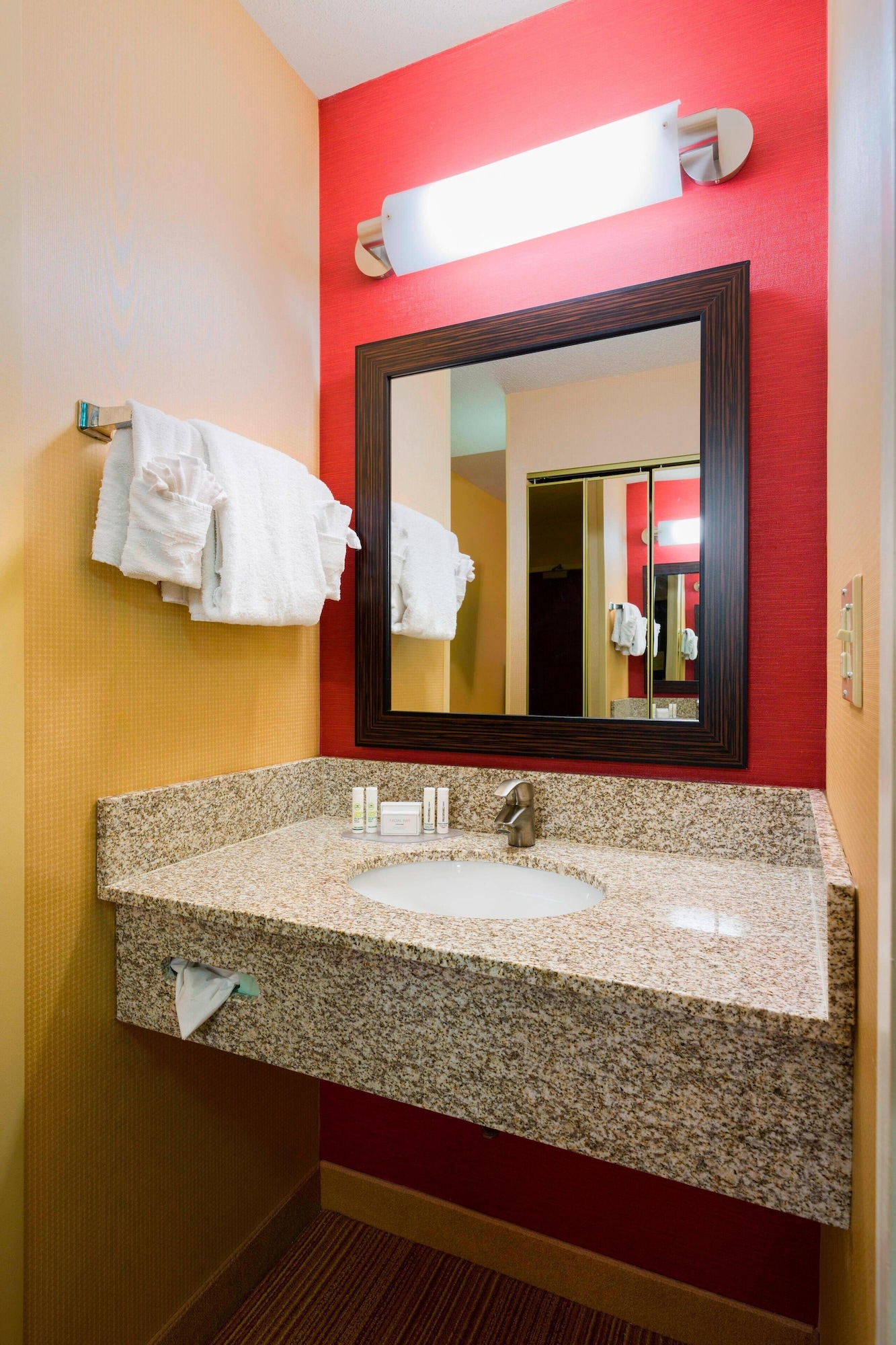غرفة بسريرين كوين، Courtyard by Marriott Wilmington Brandywine 3/4
