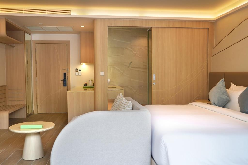 غرفة ديلوكس (37 م²)، Wyndham Garden Naithon Phuket 5/9