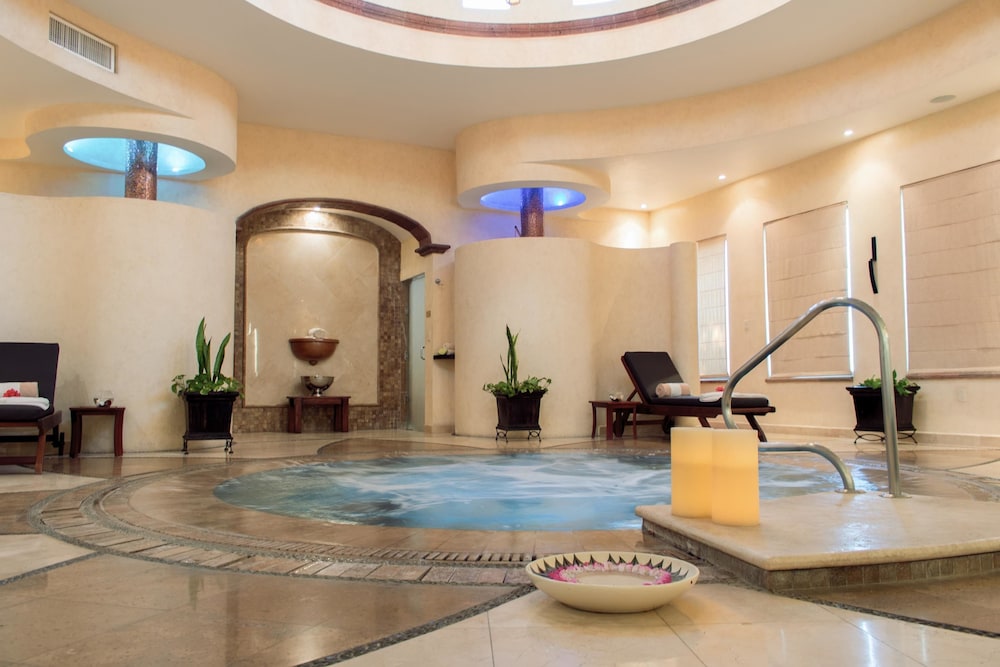 Villa La Estancia Beach Resort and Spa 19/50