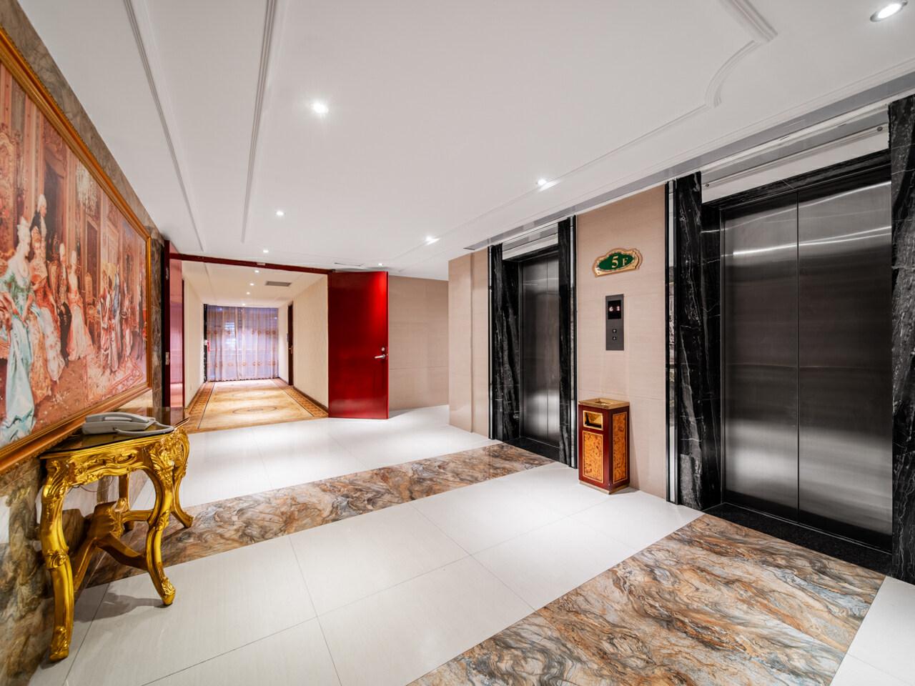 The BLD International Hotel 23/38
