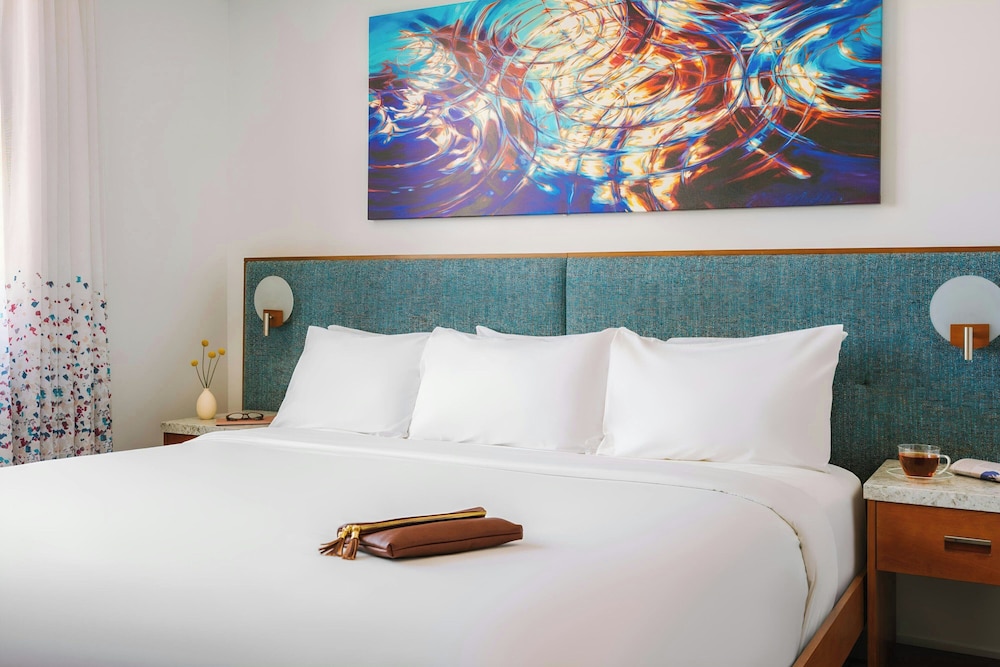 CIRC HOTEL 25/59