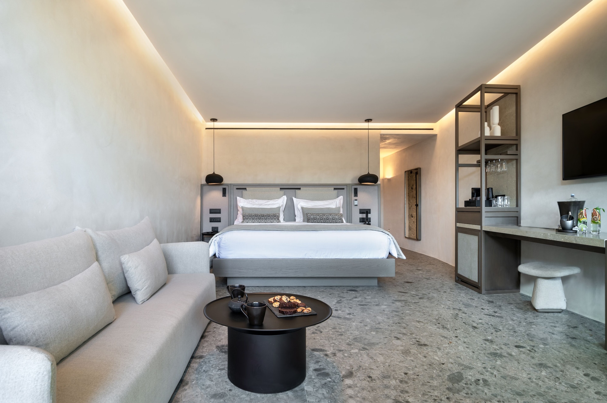 ZOE JUNIOR SUITE PARTIAL SEA VIEW PLUNGE POOL