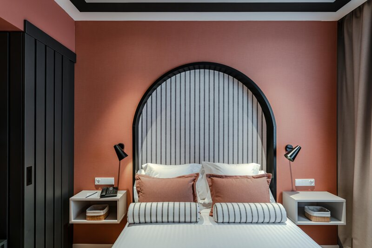 Hotel Vincci Bonjardim 87/131