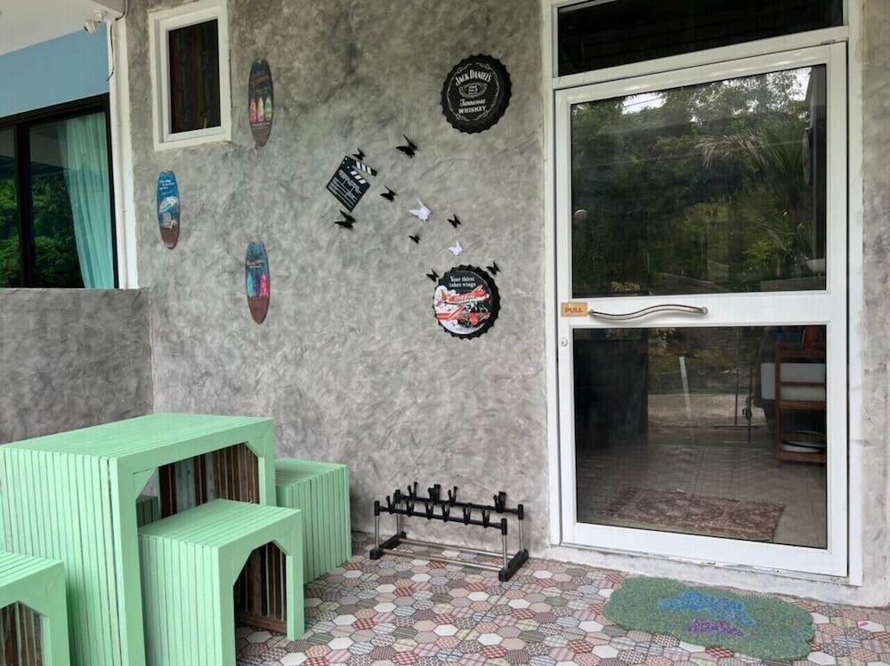 Baan Bua Talay 9/65