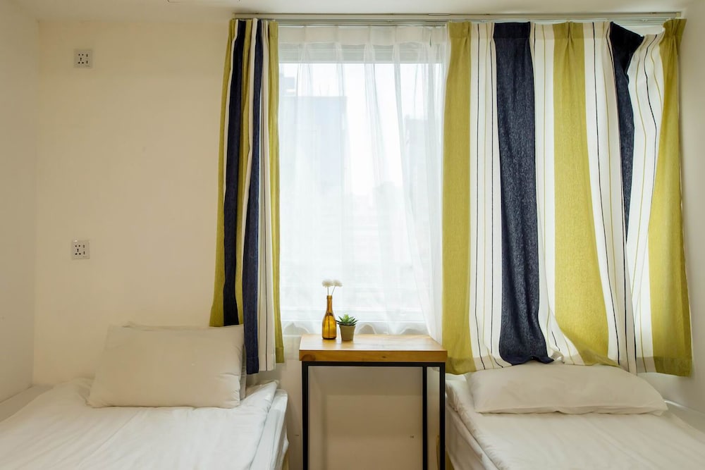 Yesinn Hostel @Yau ma tei 11/50