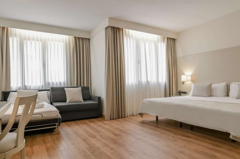 Aparthotel Mariano Cubi Barcelona 29/67