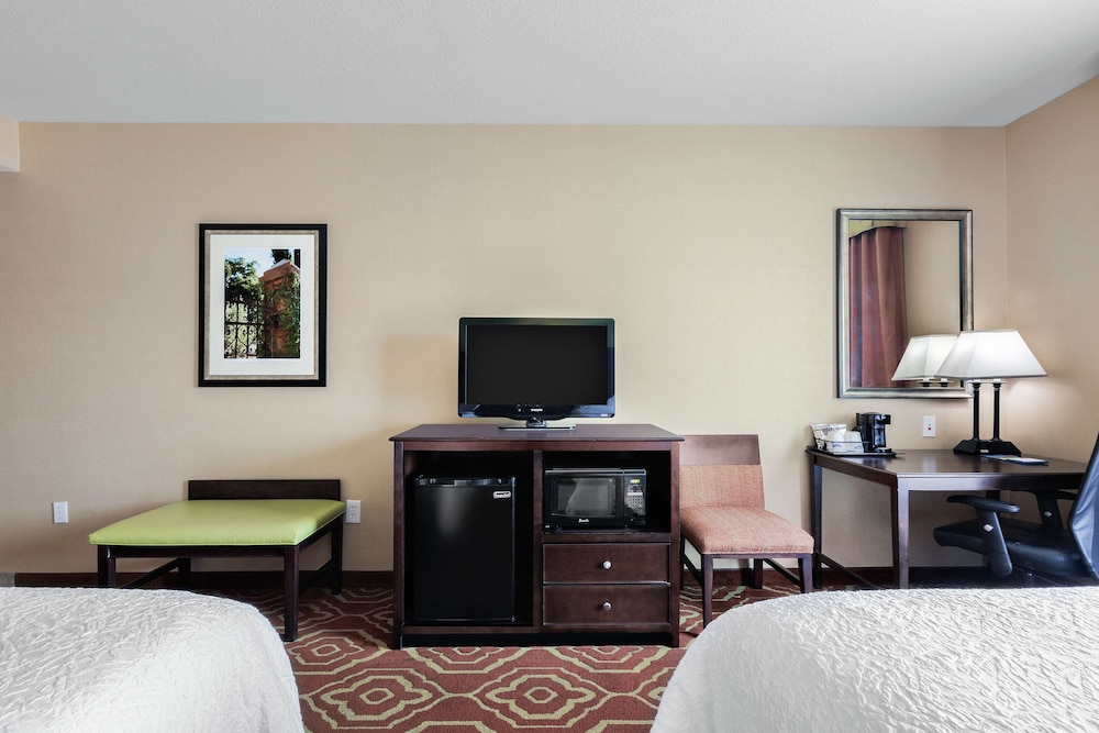Hampton Inn And Suites San Luis Obispo 21/49