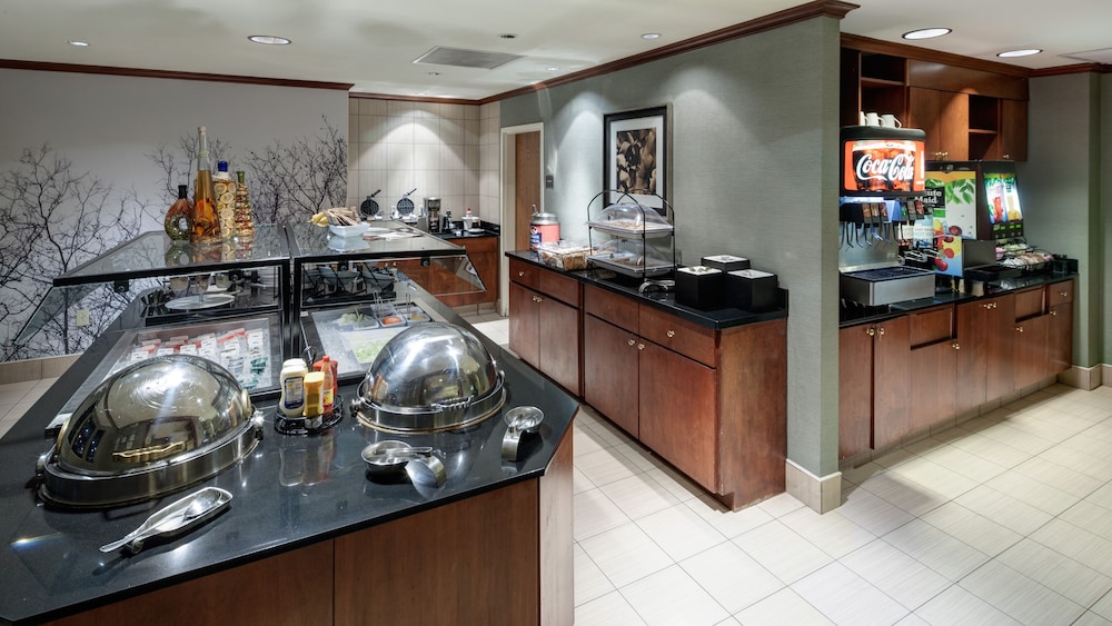 Staybridge Suites Jackson 31/39
