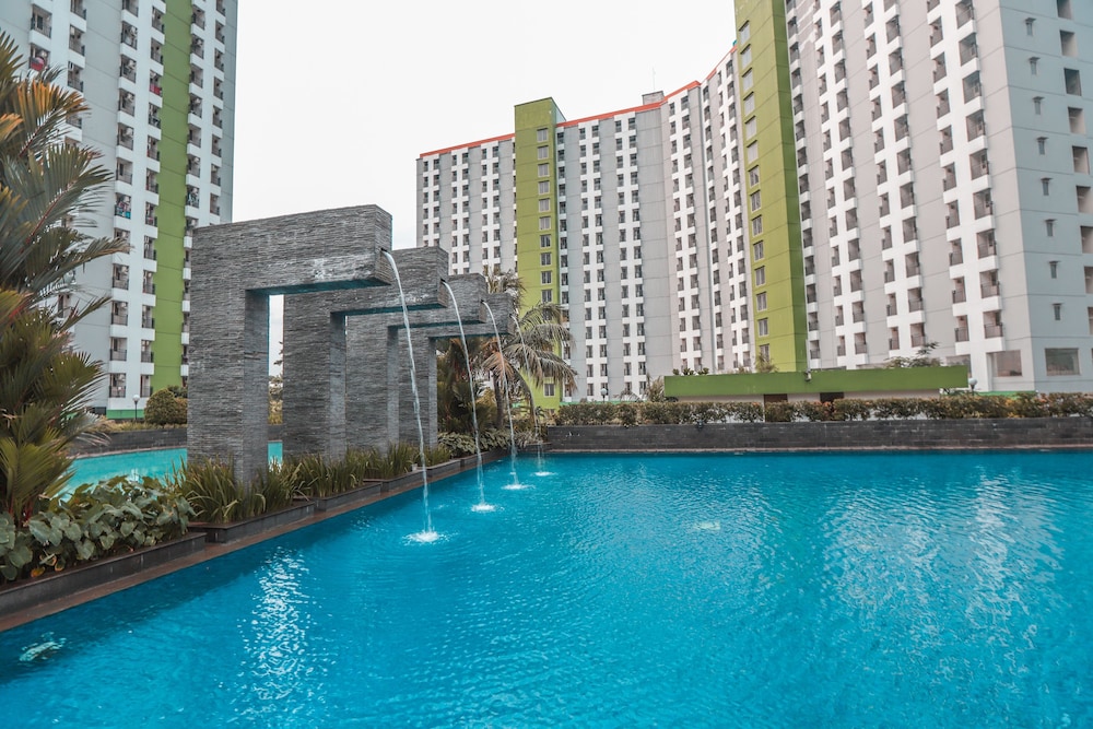 OYO 498 Green Lake View Ciputat 5/65