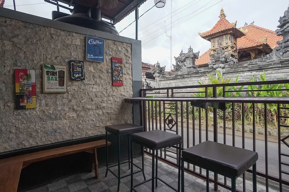 Gedhong Hostel 36/40