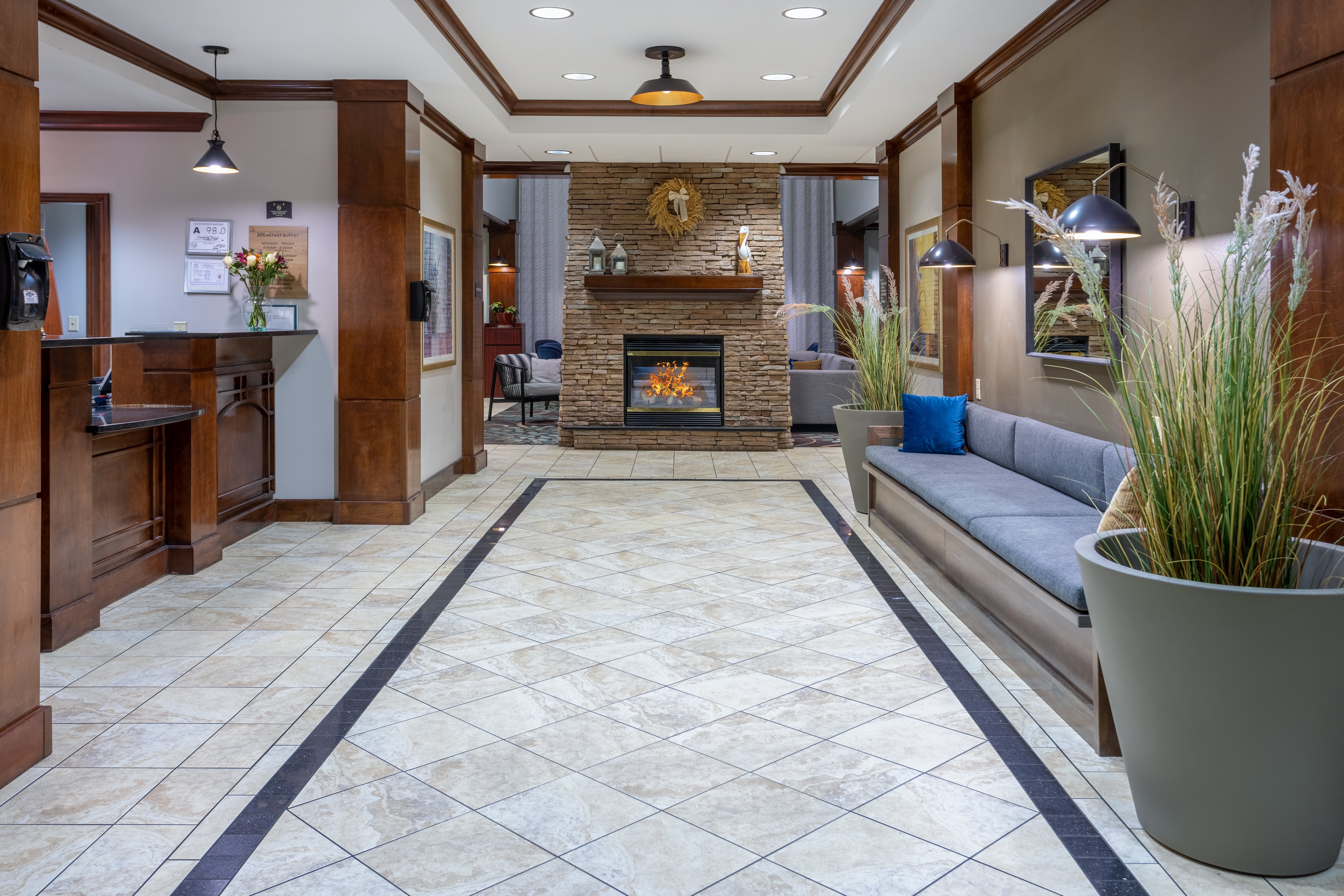 Staybridge Suites Wilmington East 7/48