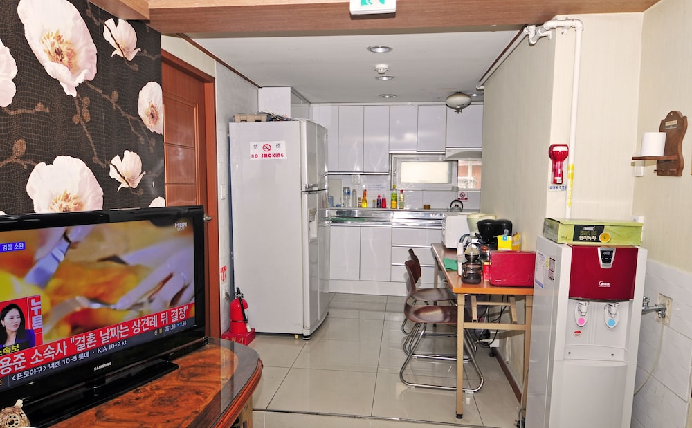 Hwaseong Guest House - Hostel 49/66