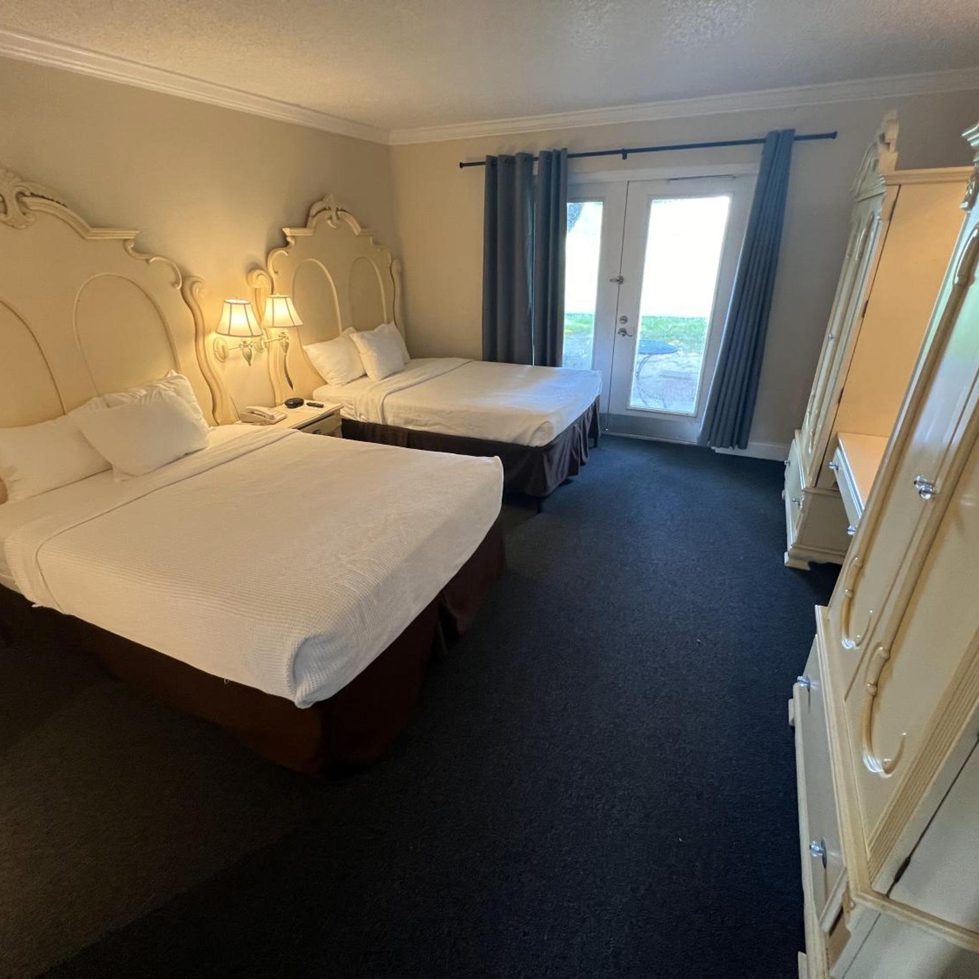 Suite, Double Bed