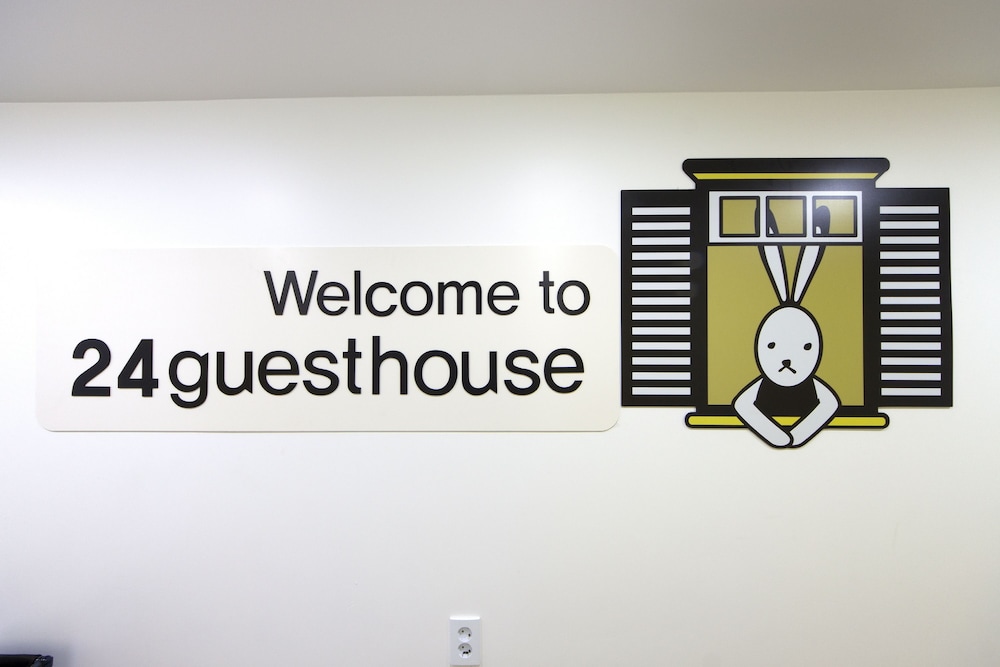24 Guesthouse Myeongdong Town 34/55