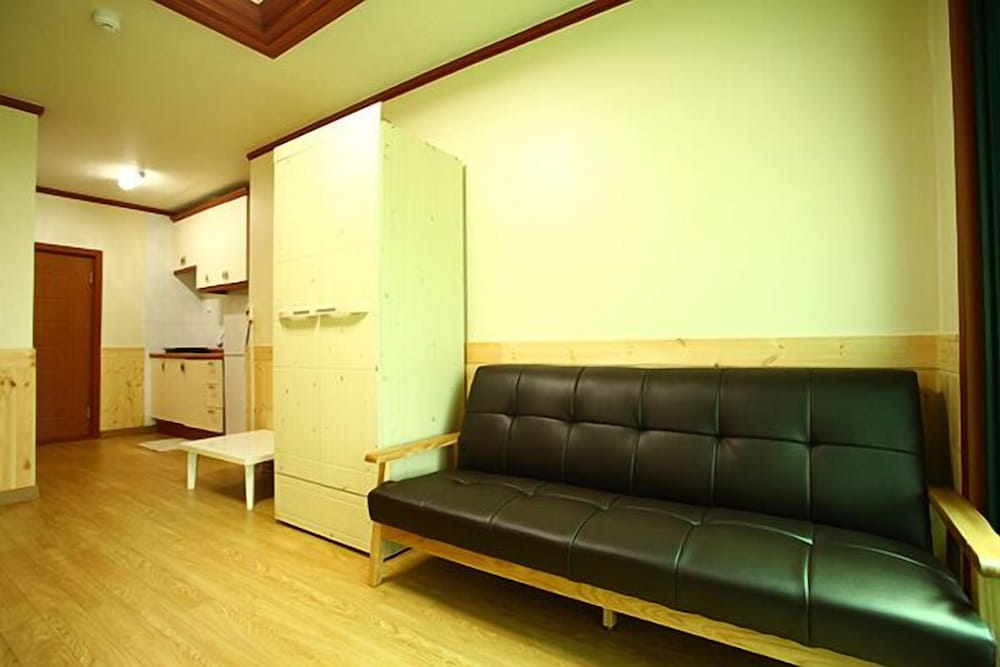 Pocheon Bluesky Pension 23/50