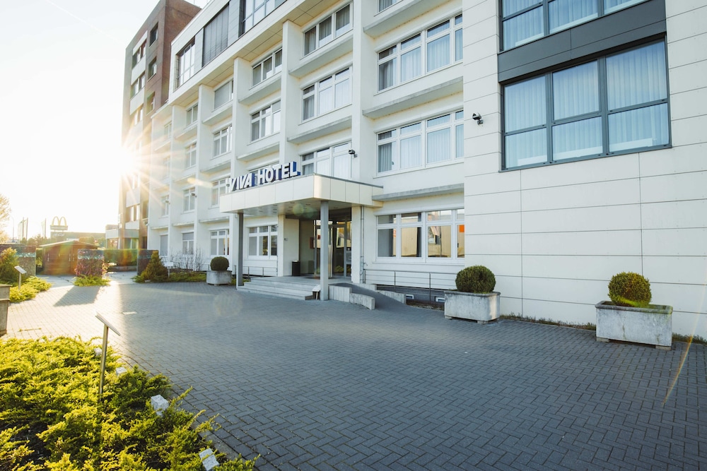 Viva Hotel Lubeck 42/45