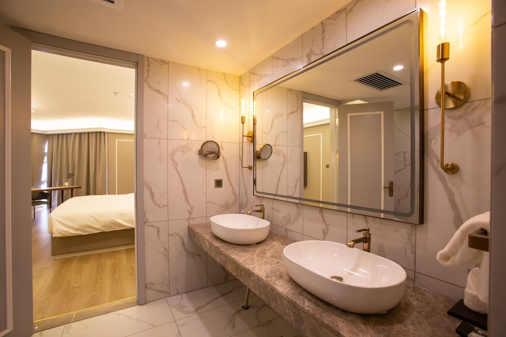Mercure Taiyuan E Tech 17/54