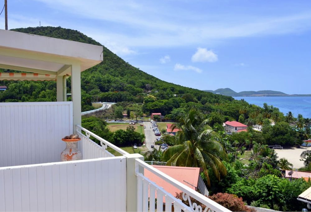 Le Paradis De L Anse 4/30