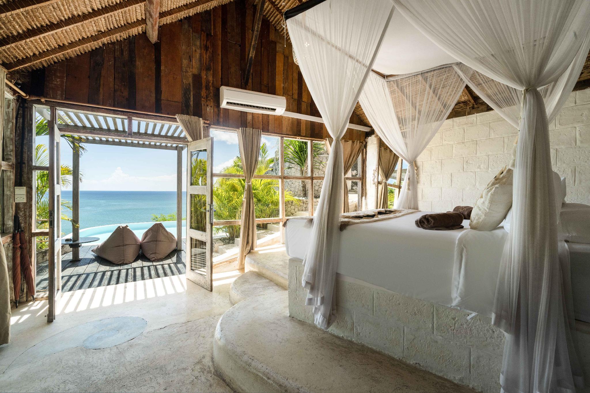 Lodge, Ocean View