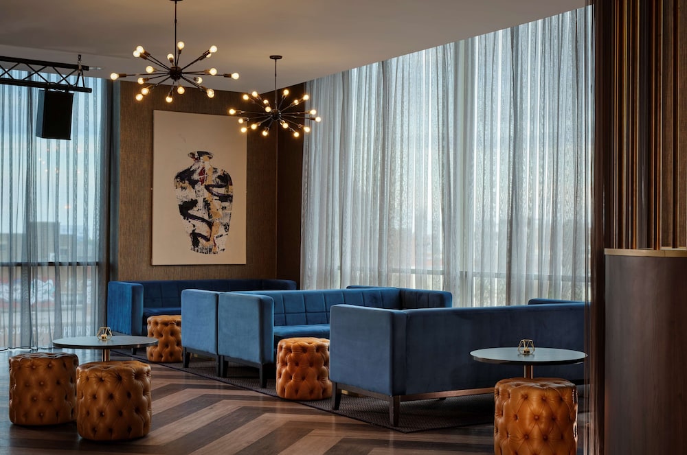 Doubletree By Hilton Hull 7/68