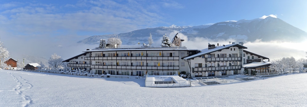Wohlfuhlhotel Schiestl 4/50