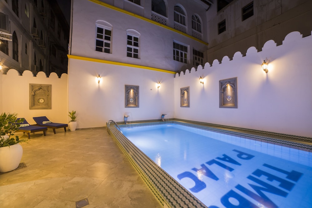 Tembo House Hotel Apartments 39/50