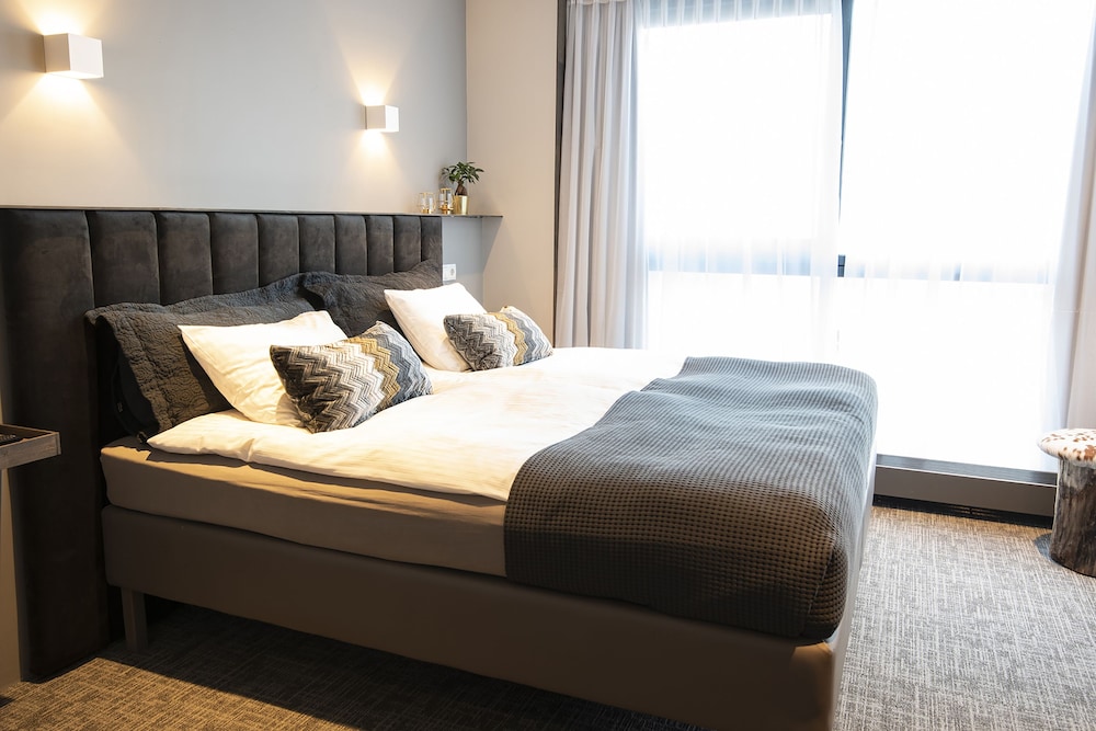 B14 Apartments & Rooms 7/45