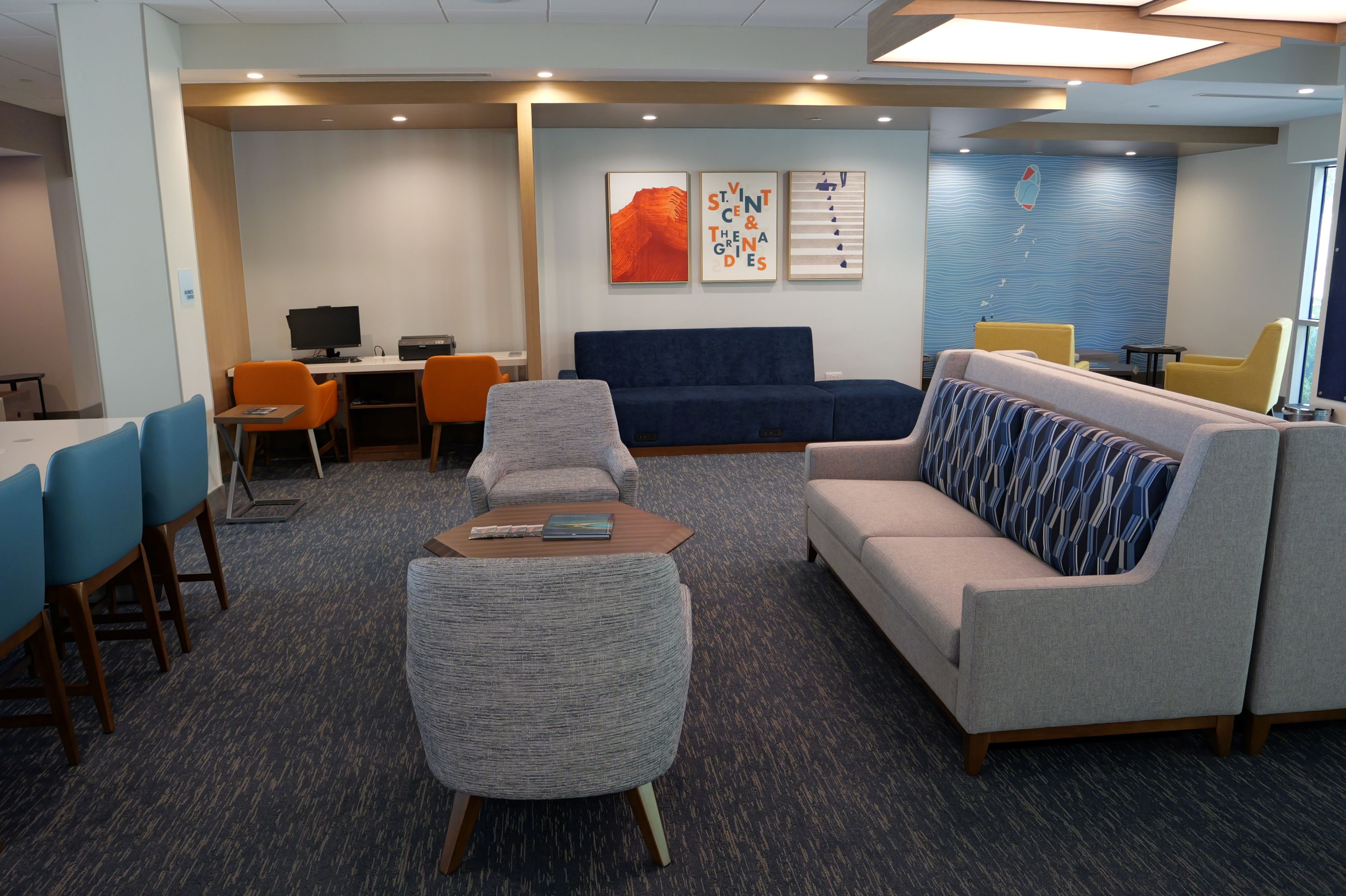 Holiday Inn Express & Suites DIAMOND 37/59