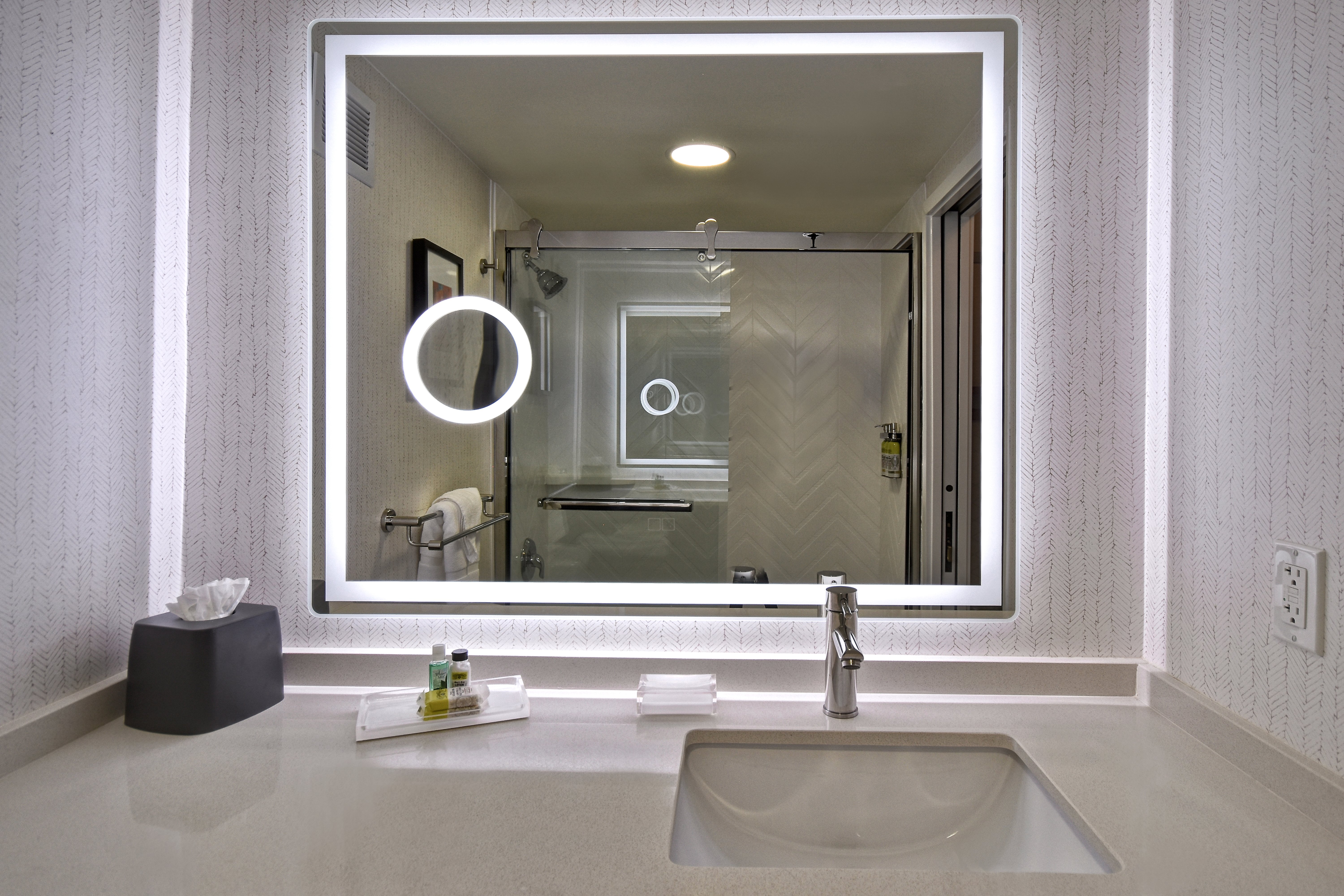 جناح بسرير كينج، HOLIDAY INN PHILADELPHIA-CHERRY HILL 2/5