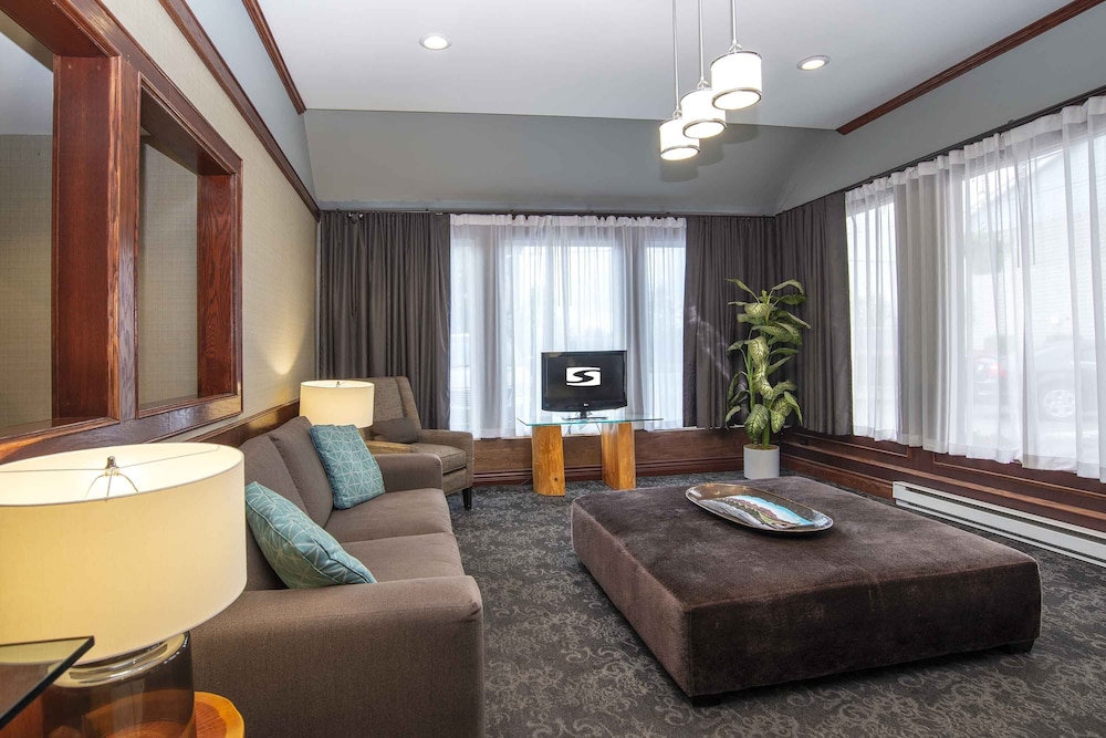 Sandman Hotel Terrace 22/34
