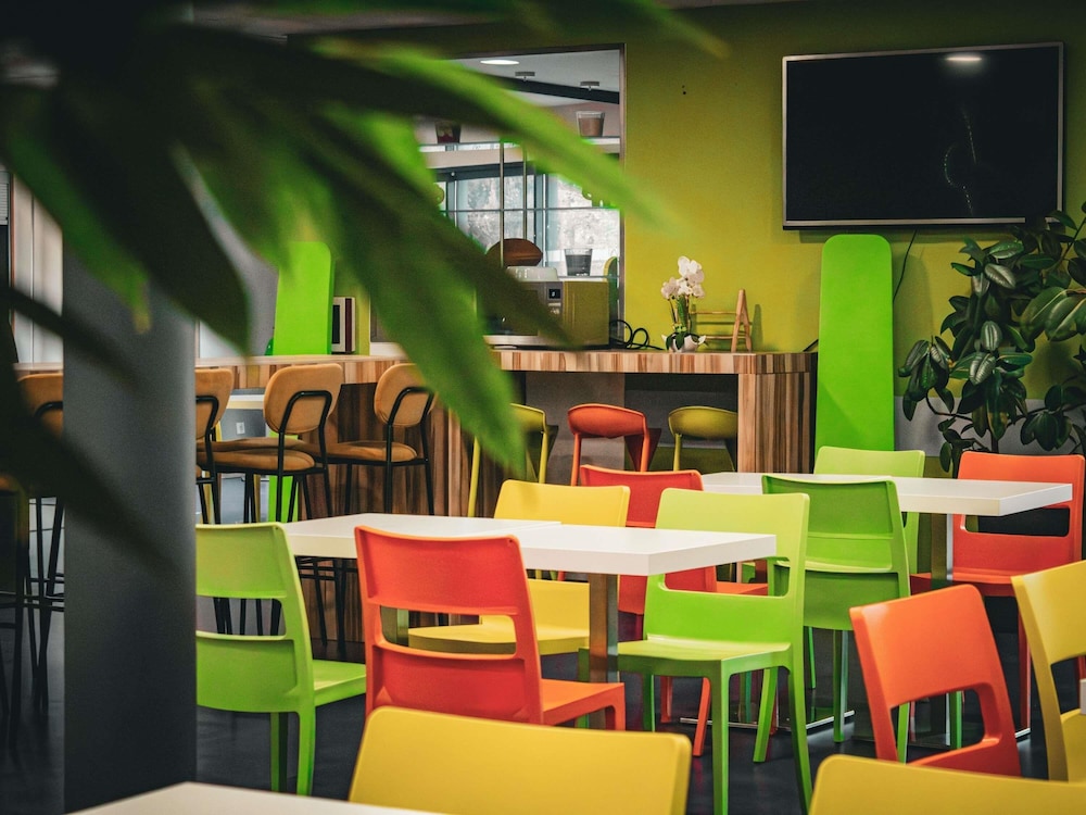 Ibis Styles Villeneuve Sur Lot Hotel 49/68