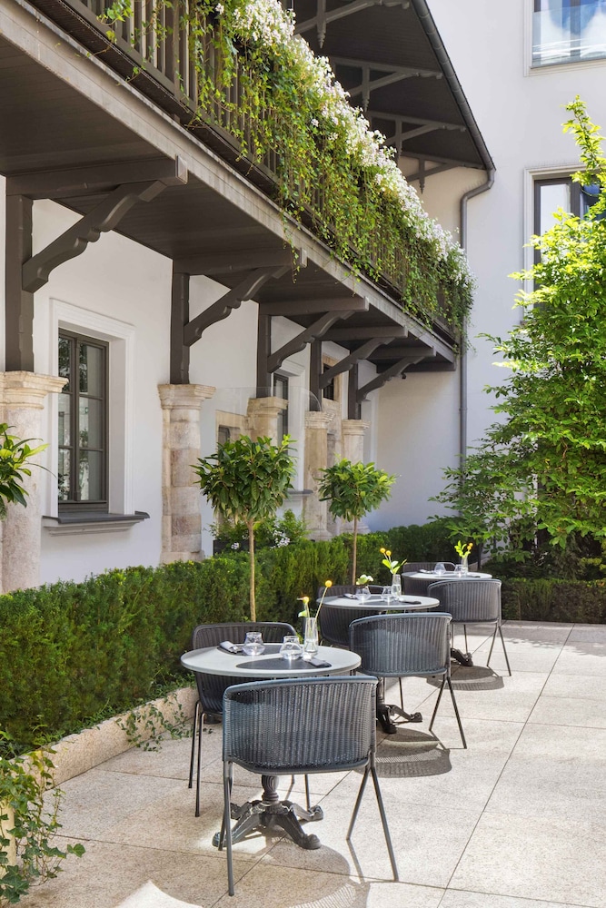 Hotel H15 Luxury Palace 45/50