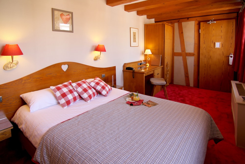 Hotel Beaucour 20/83