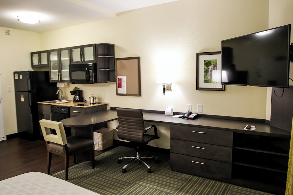 Candlewood Suites Richmond North Glen Allen 34/56